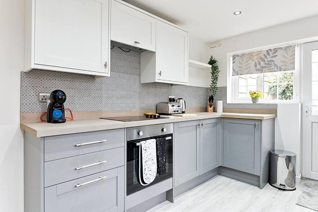 2 Bedroom Flat In The Mumbles With Free Parking Extérieur photo